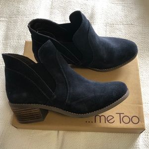 Navy Me Too Zasper Chelsea Boot